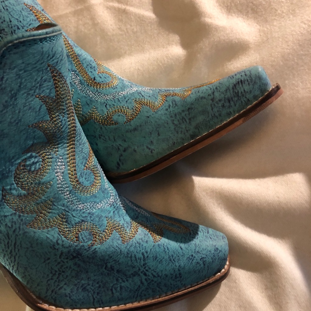 Myra Turquoise Ankle Booties with Gold Accents. Run Large - Picture 11 of 16